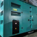550KW Yuchai Genset Include Container Open Frame Type Silent Type Use in Industry and Manufacturing Construction Site