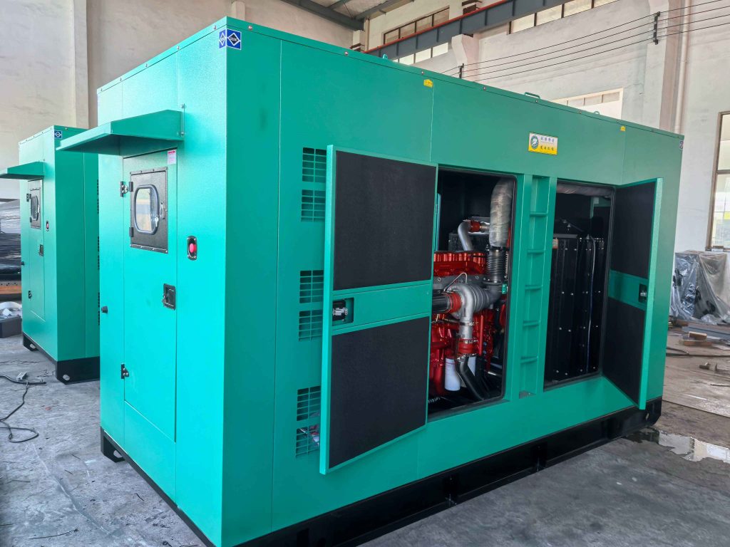 450KW Yuchai Genset Include Mobile Trailer Type Open Frame Container Type Standby Portable Industrial Diesel Generator