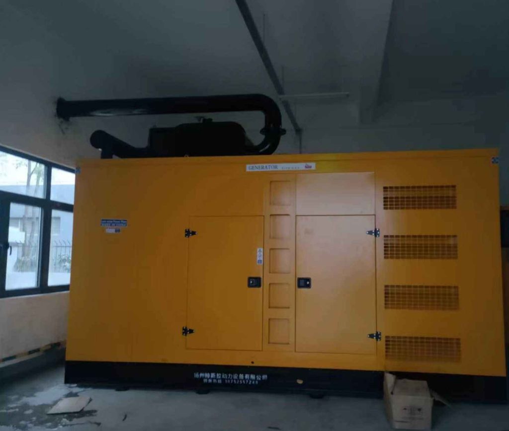 260KW Diesel Generator Set 325KVA for Outdoor Events Auto Start Maintenance-Free Silent Type